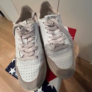 Autry Women's Medallist sneakers 37